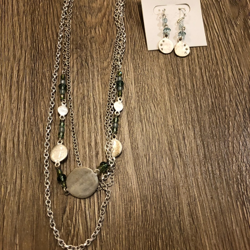 Beautiful necklace and earring set!  - New